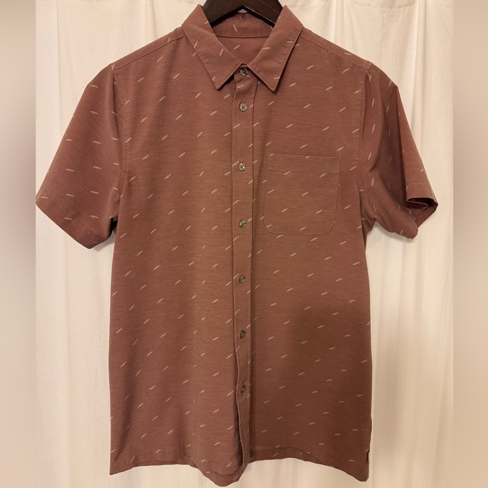 Vuori Short Sleeve Bridge Button Down- size small.